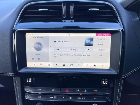 Jaguar F-Pace 2.0 D180 R-Sport Auto AWD Euro 6 (s/s) 5dr 58
