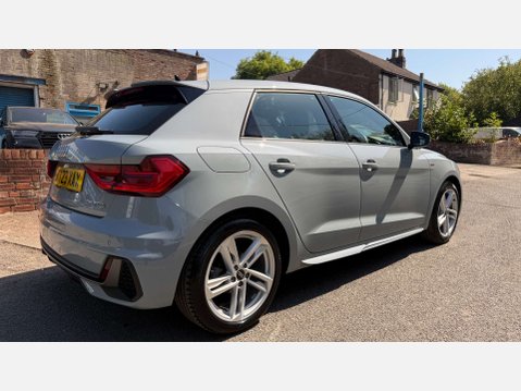 Audi A1 1.5 A1 S Line 35 TFSI Semi-Auto 5dr 17