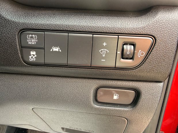 Kia Niro 3 18