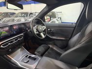 BMW 3 Series 2.0 330e 12kWh M Sport Saloon 4dr Petrol Plug-in Hybrid Auto Euro 6 (s/s) ( 34