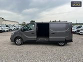 Renault Trafic LWB L2H1 Low Roof Leader LL30 Air Con Alloys Sensors Cam EURO 6 NO VAT 11