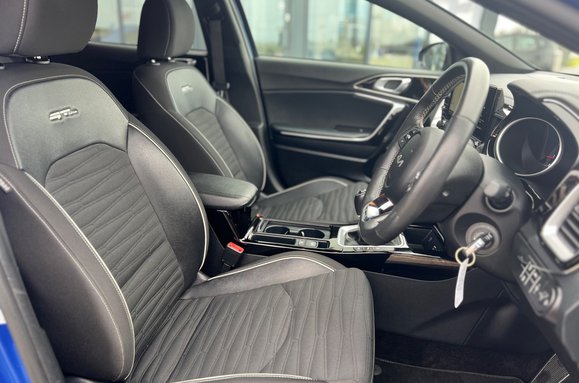 Kia Xceed 1..5 GT-LINE 17