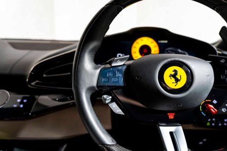 Ferrari Purosangue HUGE SPEC. WARRANTY. HISTORIC PAINT. CARBON INT/EXT PACK. PANO ROOF. 40