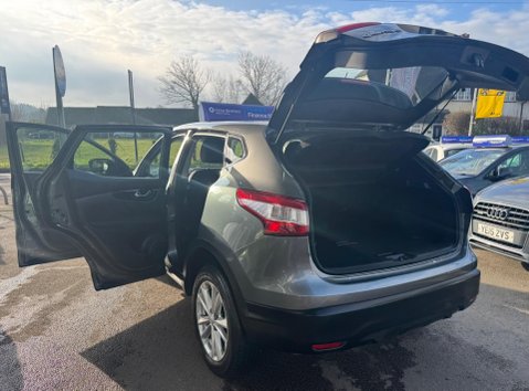 Nissan Qashqai 1.5 dCi Acenta 2WD Euro 6 (s/s) 5dr 32