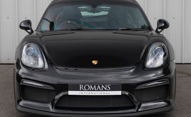 Porsche Cayman GT4 (718) 4