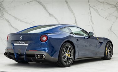 Ferrari F12 Berlinetta 6