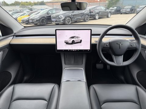 Tesla Model Y SUV 5dr Electric Auto RWD (346 ps) 31