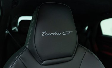 Porsche Cayenne Turbo GT 11