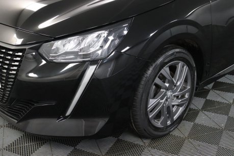 Peugeot 208 PURETECH ACTIVE PREMIUM S/S 31