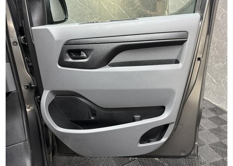 Vauxhall Vivaro 1.5 Turbo D 2900 Sportive Panel Van 6dr Diesel Manual L2 H1 Euro 6 (s/s) (1 23