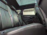 Land Rover Range Rover Evoque 2.0 Range Rover Evoque R-Dynamic S D Auto 4WD 5dr 54