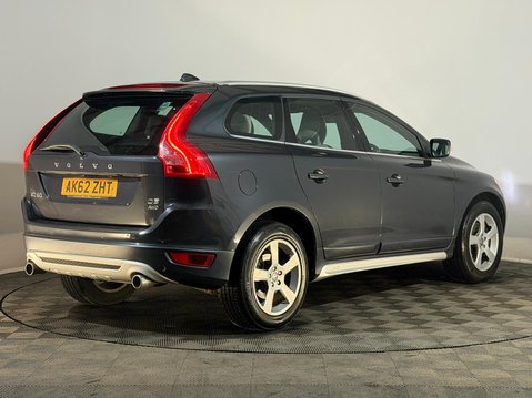 Volvo XC60 D5 R-DESIGN AWD 6