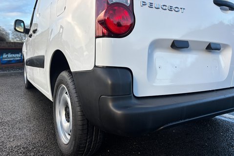 Peugeot Partner 850 S L1 1.6 Hdi 92ps Panel Van - Air Conditioning 21