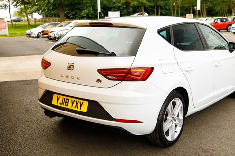 SEAT Leon TSI FR TECHNOLOGY 8