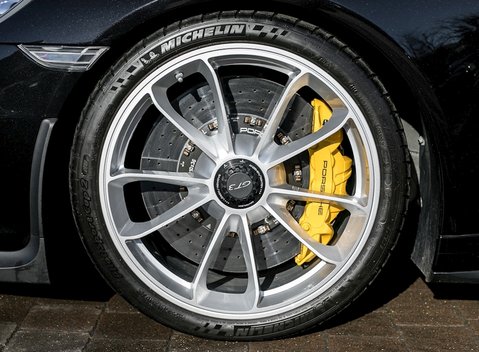 Porsche 911 (991) GT3 10