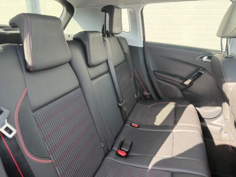 Peugeot 2008 1.2 PureTech GT Line Euro 6 (s/s) 5dr 12