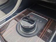 Jaguar XF PORTFOLIO 26