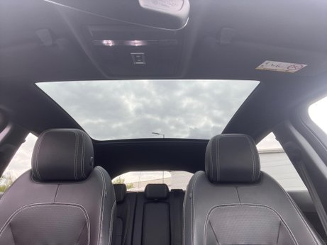 Jaguar E-Pace 2.0 D180 R-Dynamic HSE Auto AWD Euro 6 (s/s) 5dr 27