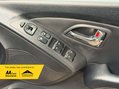 Hyundai ix35 2.0 ix35 Premium 4WD CRDi 134 4WD 5dr 43