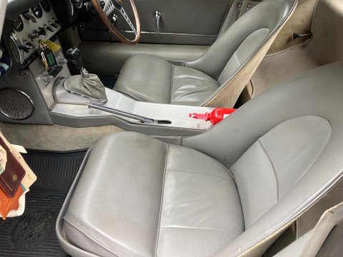 Jaguar E-Type Series 1 3.8 Roadster (Flat Floor) 2
