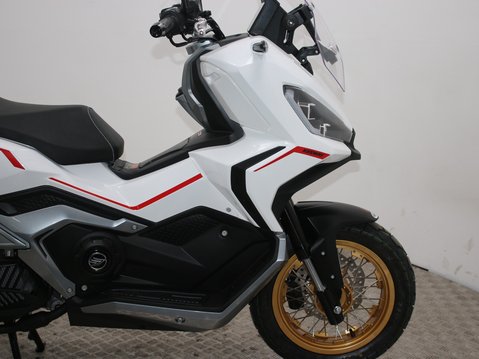 Keeway XDV 125 Evo Pro 29