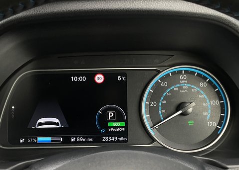 Nissan LEAF TEKNA 26