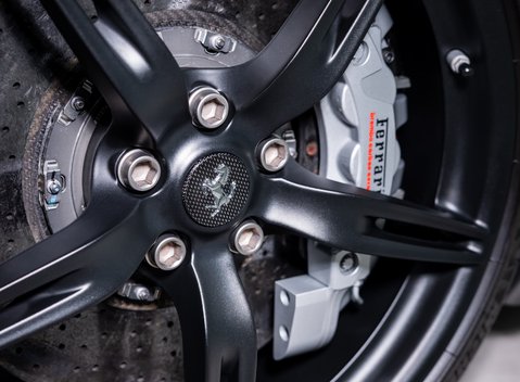 Ferrari 458 Speciale 31