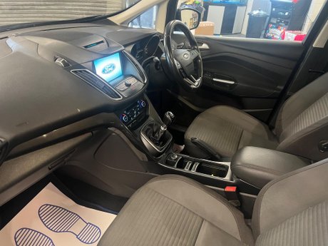 Ford Grand C-Max 1.5 TDCi Titanium Euro 6 (s/s) 5dr 32