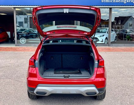 SEAT Arona 1.0 Arona Xperience Lux EcoTSI Semi-Auto 5dr 75