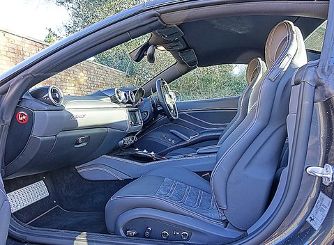 Ferrari California T 23