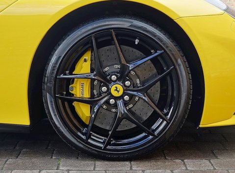 Ferrari F12 Berlinetta 21