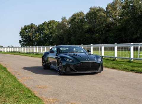 Aston Martin DBS Superleggera 10