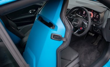 Audi R8 V10 Plus 18