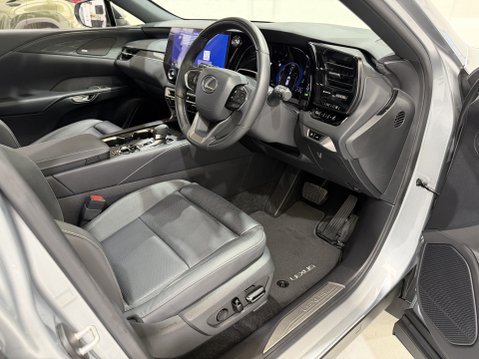 Lexus RX 450H PLUS TAKUMI 53