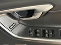 Volvo XC60 D4 SE LUX NAV AWD 22