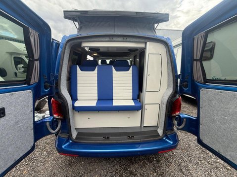 Volkswagen Transporter 9