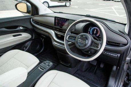 Fiat 500e LA PRIMA