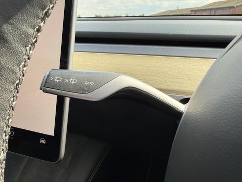 Tesla Model Y SUV 5dr Electric Auto RWD (346 ps) 35