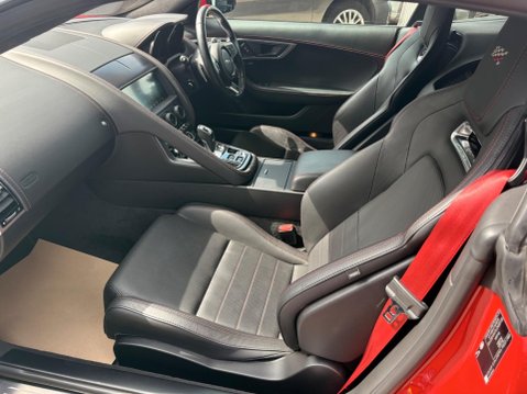 Jaguar F-Type 2.0i Chequered Flag Auto Euro 6 (s/s) 2dr 5