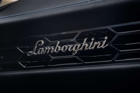 Lamborghini Huracan LP640-4 EVO 18