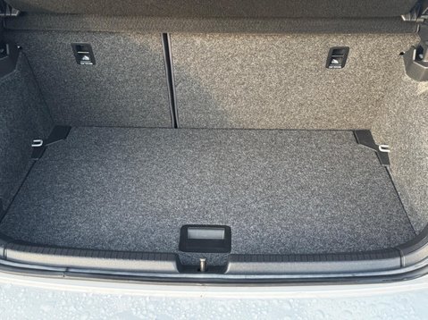 Volkswagen Polo BEATS TSI 38