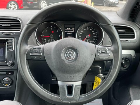 Volkswagen Golf 1.6 TDI BlueMotion Tech SE Cabriolet Euro 5 (s/s) 2dr 29