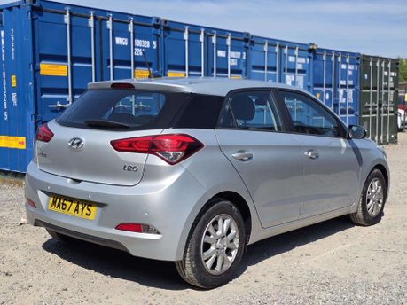 Hyundai i20 1.4 SE Hatchback 5dr Petrol Auto Euro 6 (100 ps) 12