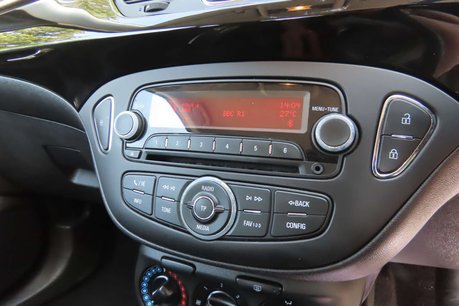 Vauxhall Corsa 1.4i ecoFLEX Sting Hatchback 3dr Petrol Manual Euro 6 (75 ps) 10