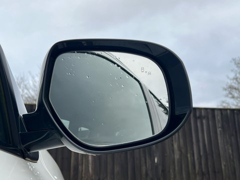 Mitsubishi Outlander PHEV DYNAMIC 21