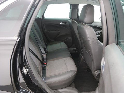 Vauxhall Crossland 1.2 Turbo Elite Edition Euro 6 (s/s) 5dr 23