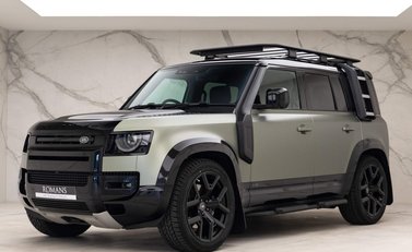 Land Rover Defender V8 1