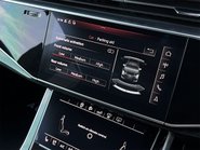 Audi Q8 RS VORSPRUNG TFSI QUATTRO MHEV 79