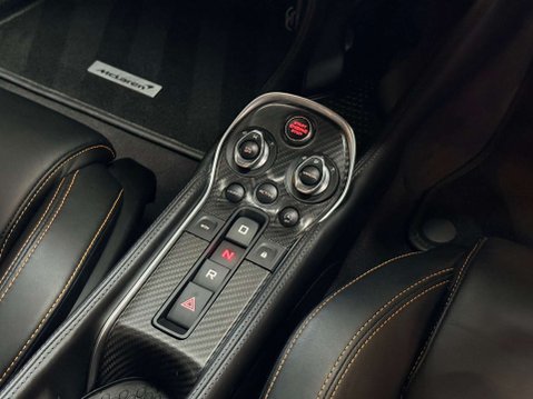McLaren 570S 3.8T V8 Coupe 2dr Petrol SSG Euro 6 (s/s) (570 ps) 33