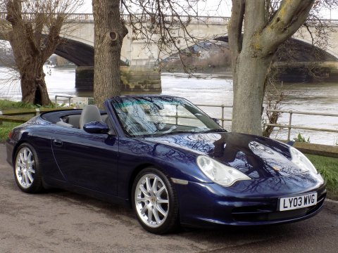 Porsche 911 CARRERA 2 CONVERTIBLE 1